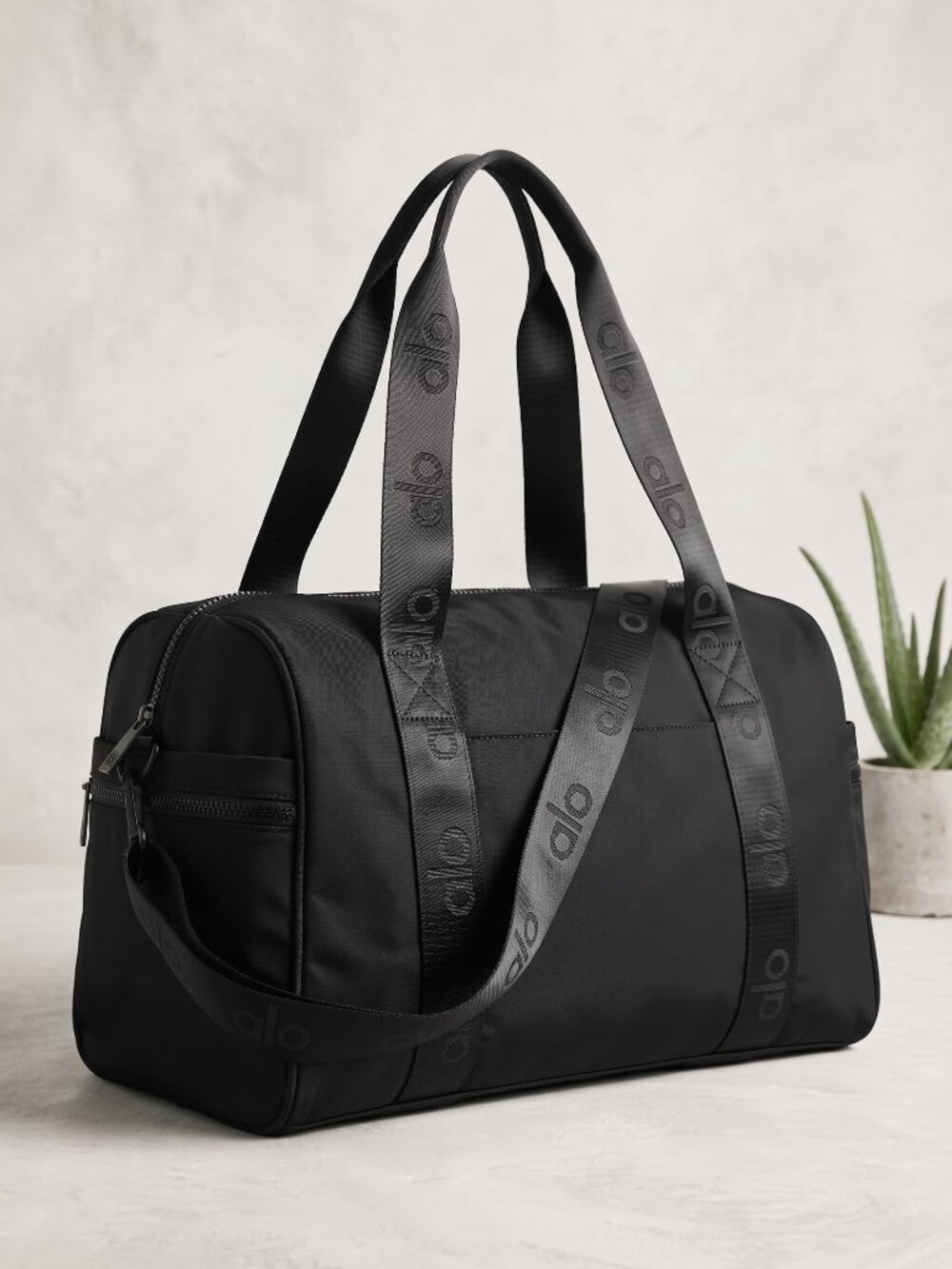 Alo Style All-Day Performance Duffle Bag Black